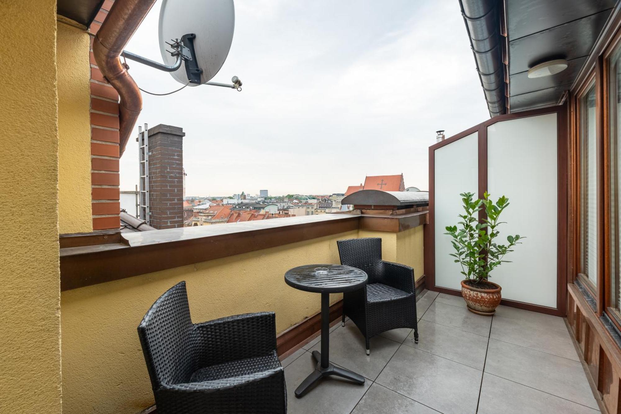 Apartementy Plac Solny 20 วรอตซวาฟ ภายนอก รูปภาพ