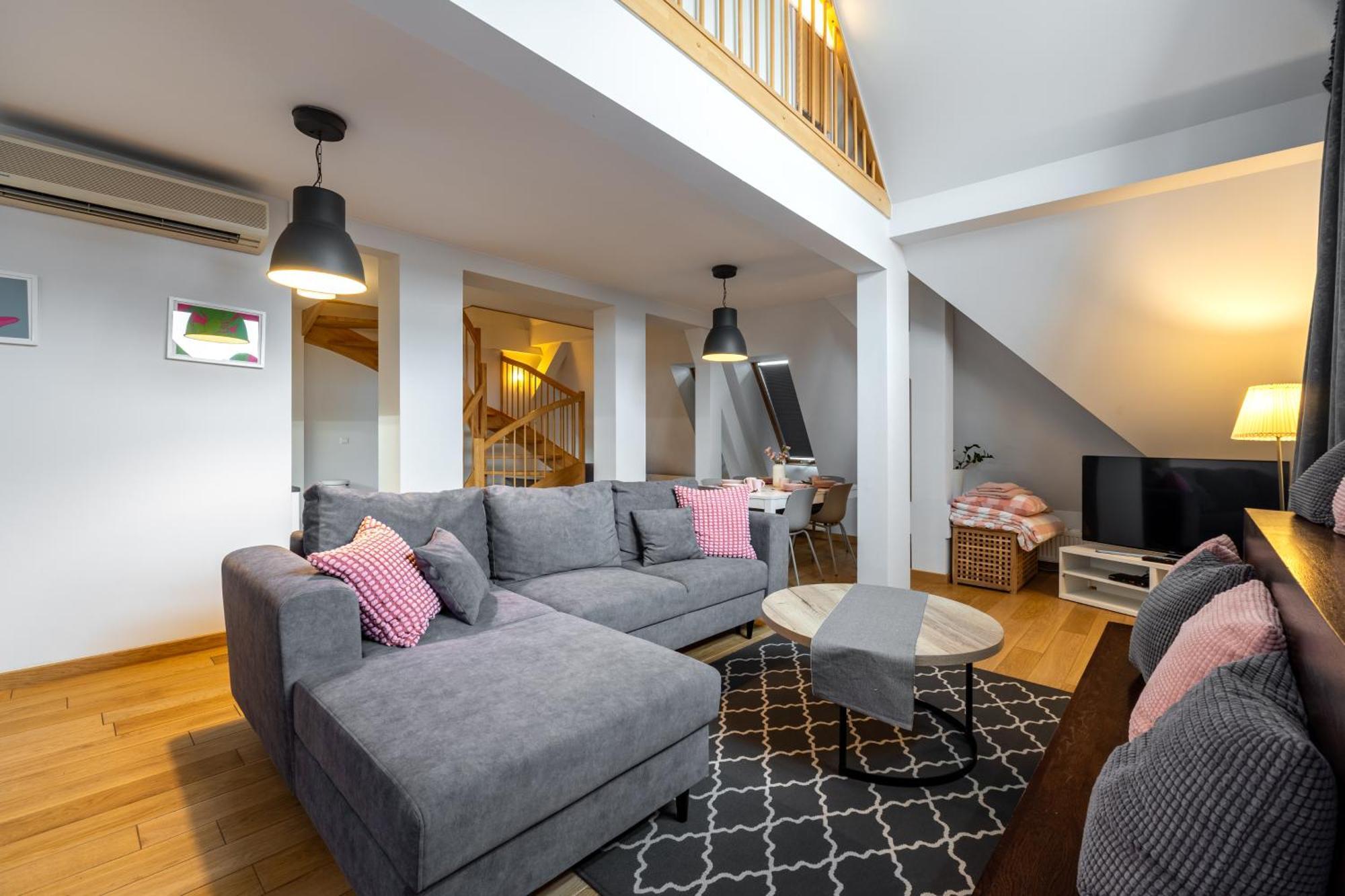 Apartementy Plac Solny 20 วรอตซวาฟ ภายนอก รูปภาพ