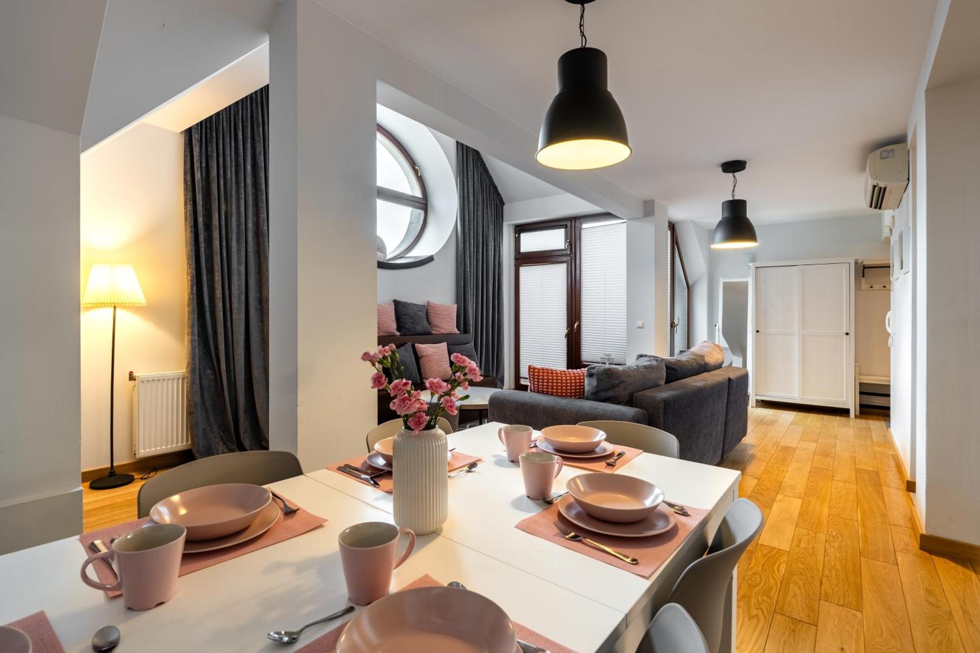 Apartementy Plac Solny 20 วรอตซวาฟ ภายนอก รูปภาพ